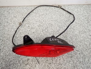 KIA CEED I HB 07-09 LAMPA TYLNA LEWA W ZDERZAK ODBLASK 3/5 MINIATURA