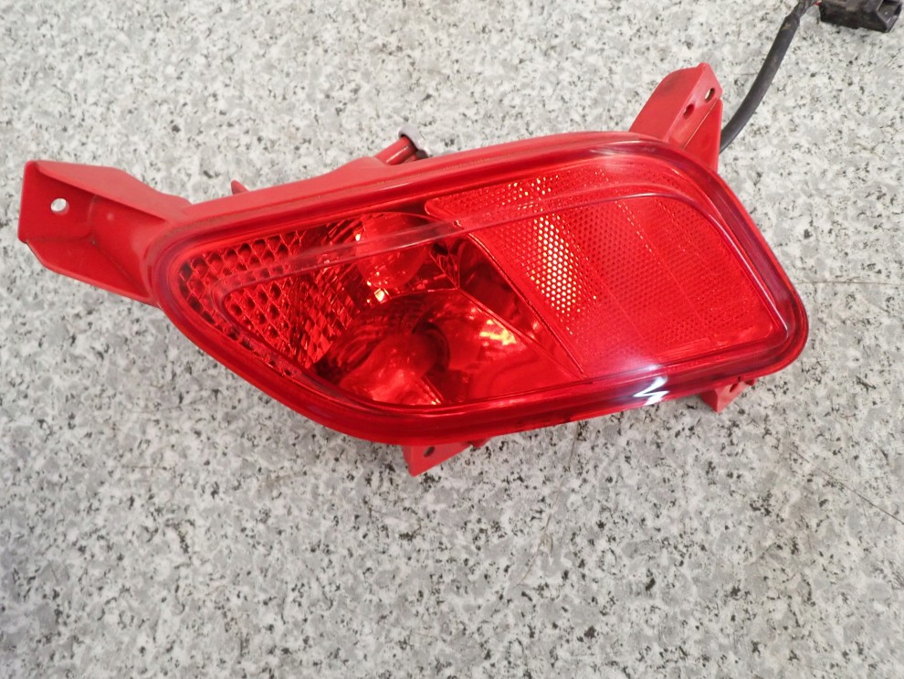 HYUNDAI VELOSTER I 11-18 LAMPA PRZECIWMGIELNA TYLNA PRAWA 3/4