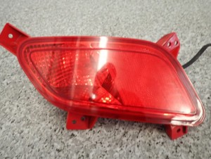 HYUNDAI VELOSTER I 11-18 LAMPA PRZECIWMGIELNA TYLNA PRAWA 2/4 MINIATURA