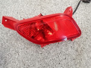 HYUNDAI VELOSTER I 11-18 LAMPA PRZECIWMGIELNA TYLNA PRAWA 3/4 MINIATURA