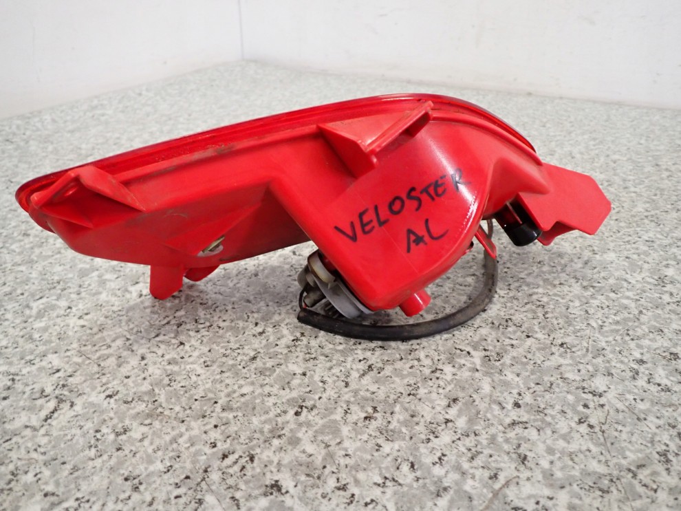 HYUNDAI VELOSTER I 11-18 LAMPA PRZECIWMGIELNA TYLNA LEWA 3/5