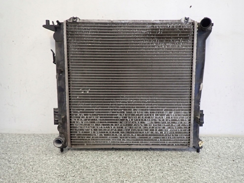 HYUNDAI I30 CRDI 06-12 CHŁODNICA WODY 1/3