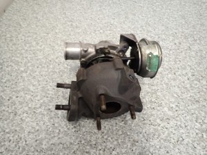 TOYOTA YARIS II COROLLA E12 1.4 D4D TURBINA TURBOSPRĘŻARKA 7/8 MINIATURA