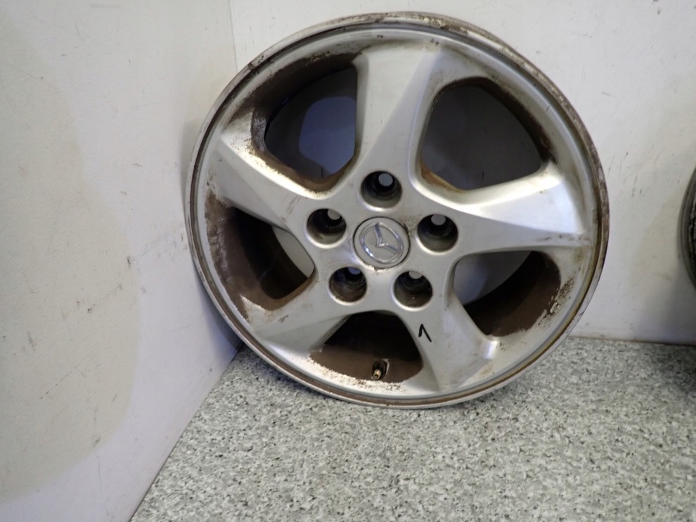 MAZDA PREMACY 99- FELGA ALUMINIOWA ALUFELGA ALUFELGI 15\