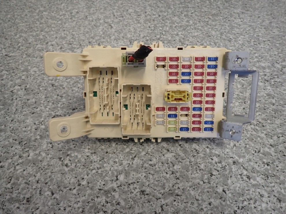 HYUNDAI IX20 09- PUSZKA ELEKTRYCZNA MODUŁ KOMFORTU 1/6