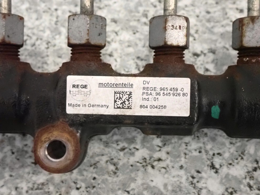 SUZUKI SX4 SEDICI 1,6 DDIS 06-12 LISTWA WTRYSKOWA 2/5