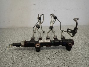 SUZUKI SX4 SEDICI 1,6 DDIS 06-12 LISTWA WTRYSKOWA 3/5 MINIATURA