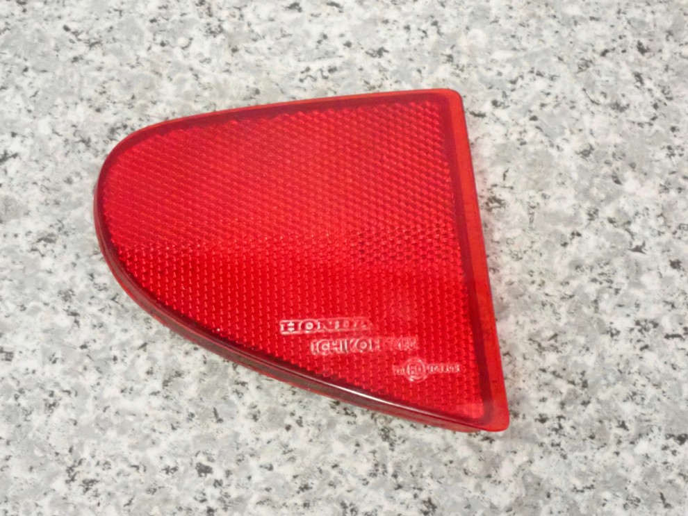 HONDA CIVIC VII 5D 01-05 ODBLASK W ZDERZAK TYLNY LEWY 1/4