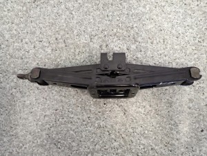 HYUNDAI IX20 HB 5 D 09- LEWAREK PODNOŚNIK SAMOCHODOWY 2/4 MINIATURA