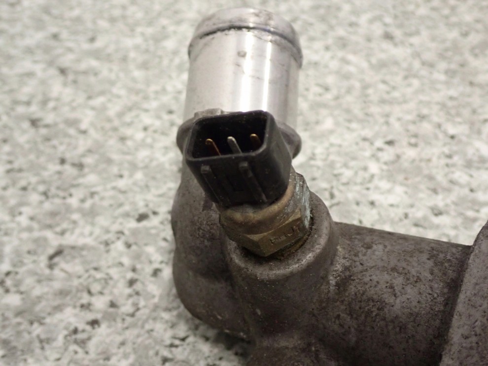 HYUNDAI IX20 1.4i 09- POKRYWA TERMOSTATU 3/3