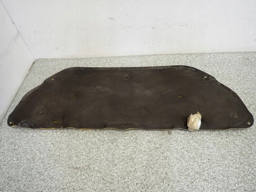 TOYOTA COROLLA VERSO 01-03- WYCISZENIE MASKI WYGŁUSZENIE 2/5