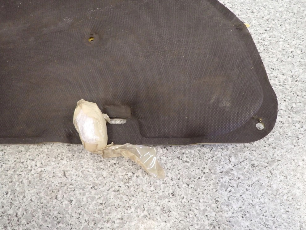 TOYOTA COROLLA VERSO 01-03- WYCISZENIE MASKI WYGŁUSZENIE 5/5