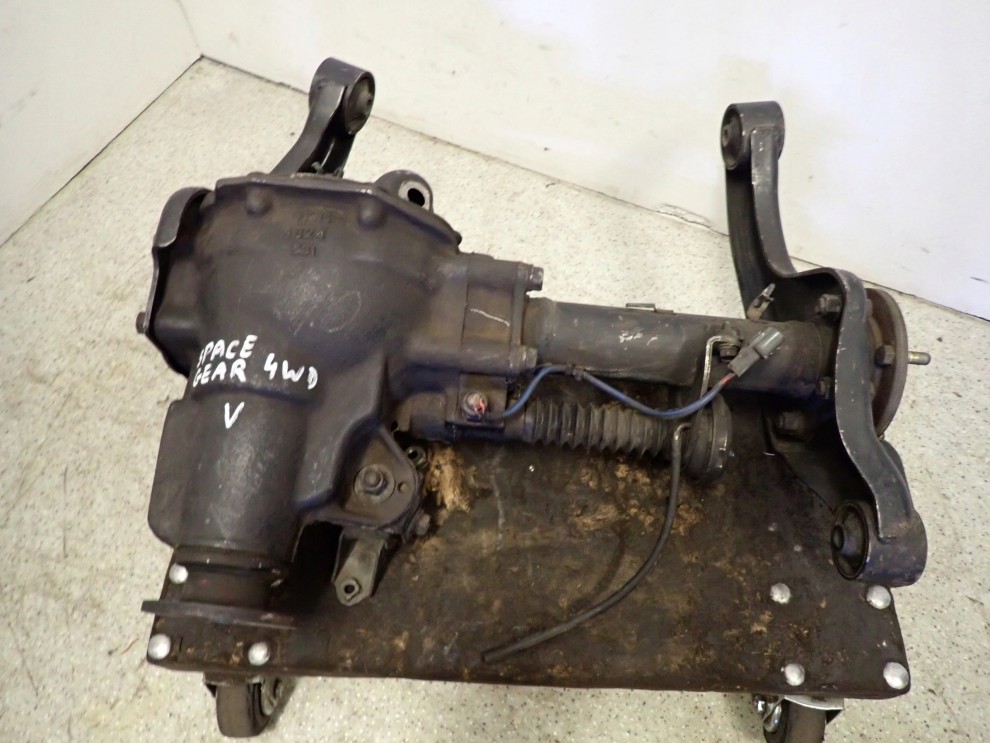 MITSUBISHI PAJERO II SPACE GEAR 2.8 TD 4WD DYFER GŁÓWKA MOSTU PRZÓD 2/8