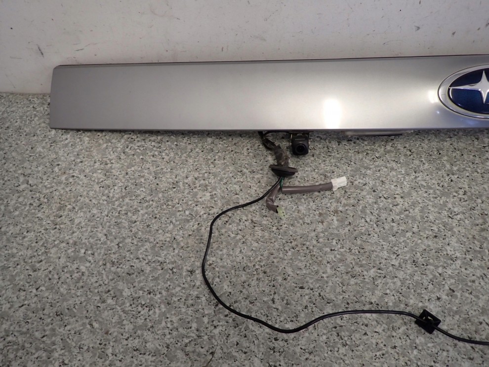 SUBARU FORESTER III 2.0D 09- LISTWA KLAPY TYŁ KAMER LAMPKI 2/16