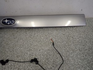 SUBARU FORESTER III 2.0D 09- LISTWA KLAPY TYŁ KAMER LAMPKI 4/16 MINIATURA