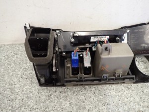 HONDA FRV FR-V 05- PANEL KLIMATYZACJI KRATKA ŚRODKOWA 8/8 MINIATURA