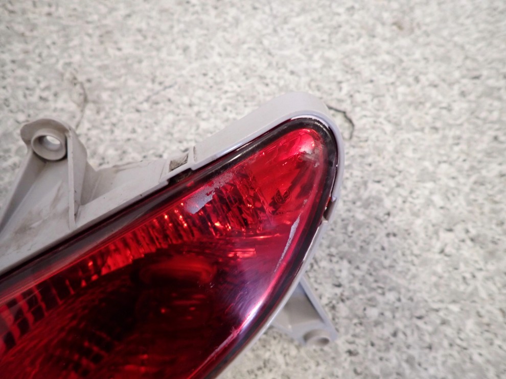 HYUNDAI I30 CW KOMBI 07-12 LAMPA PRZECIWMGIELNA TYLNA 5/8