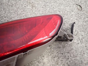 HYUNDAI I30 CW KOMBI 07-12 LAMPA PRZECIWMGIELNA TYLNA 4/8 MINIATURA
