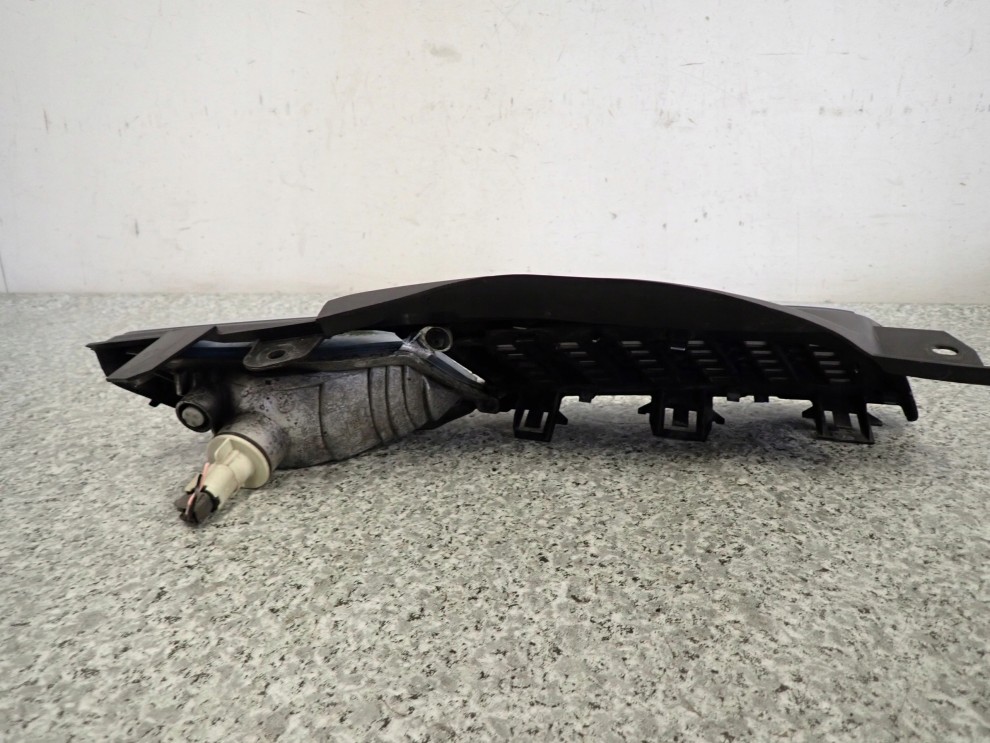 NISSAN MICRA K12 LIFT 08-10 ATRAPA KIERUNKOWSKAZ PRZEDNI LEWY 8/9