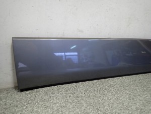 GRAND VITARA II 3d 06- LISTWA DRZWI LEWA 2/8 MINIATURA