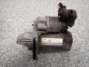 NISSAN MICRA K13 1.2i 10- ROZRUSZNIK