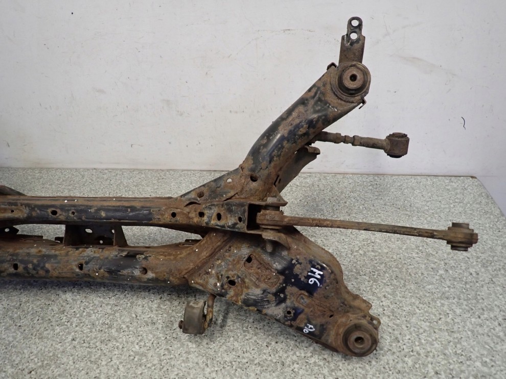MAZDA 6 02-07 BELKA TYLNEGO ZAWIESZENIA 3/10