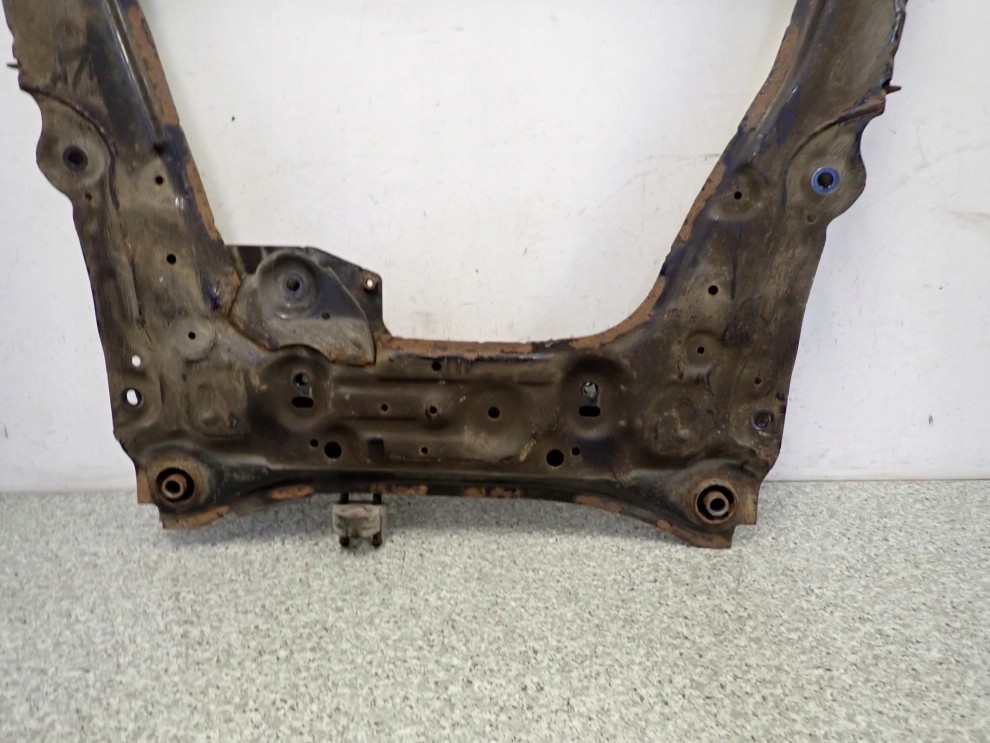 NISSAN PULSAR 1.5 DCI 14-18 SANKI SILNIKA BELKA POD SILNIK RAMA 8/15