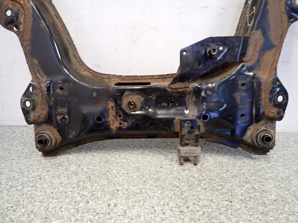 NISSAN PULSAR 1.5 DCI 14-18 SANKI SILNIKA BELKA POD SILNIK RAMA 10/15