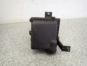 SUZUKI SX4 SEDICI 1.9 DIESEL 06- OBUDOWA FILTRA POWIETRZA 4/6 MINIATURA
