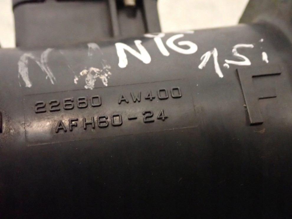 NISSAN ALMERA N16 1.5 QG15 03- PRZEPŁYWOMIERZ POWIETRZA 3/4