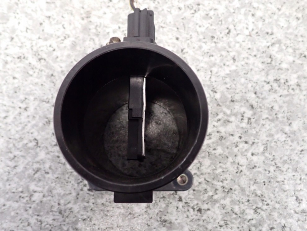 NISSAN ALMERA N16 1.5 QG15 03- PRZEPŁYWOMIERZ POWIETRZA 4/4