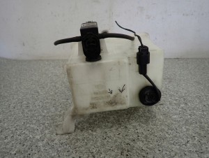 KIA CARENS III 06-11 ZBIORNICZEK PŁYNU DO SPRYSKIWACZY 10/10 MINIATURA