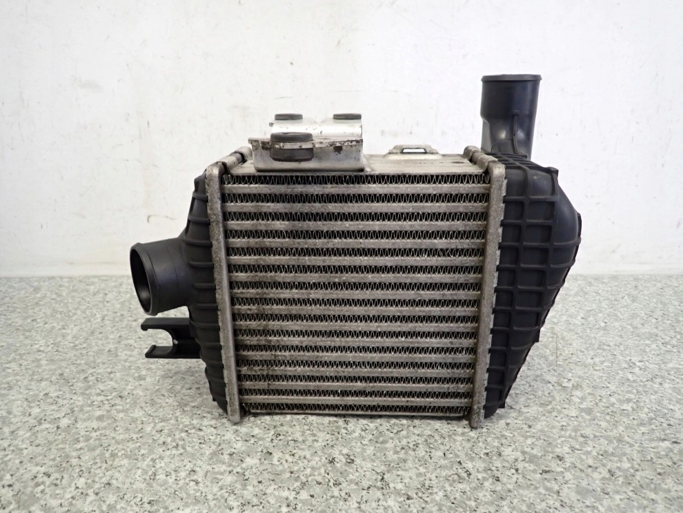 HYUNDAI TUCSON 04- 2.0 CRDI INTERCOOLER CHŁODNICA 1/7