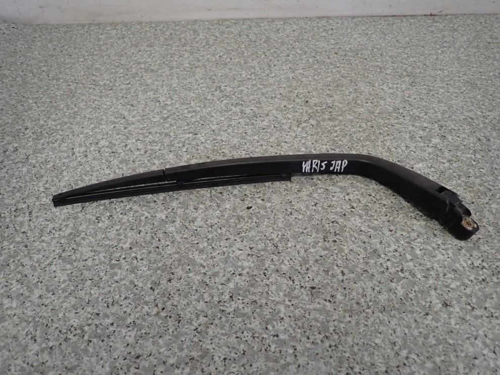TOYOTA YARIS I JP 99-05 RAMIE WYCIERACZKI TYLNEJ 2/4