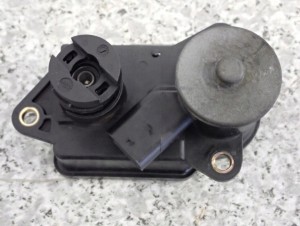 MITSUBISHI COLT 04-10 DID NASTAWNIK REGULATOR KLAPEK KOLEKTORA SSĄCEGO 5/6 MINIATURA