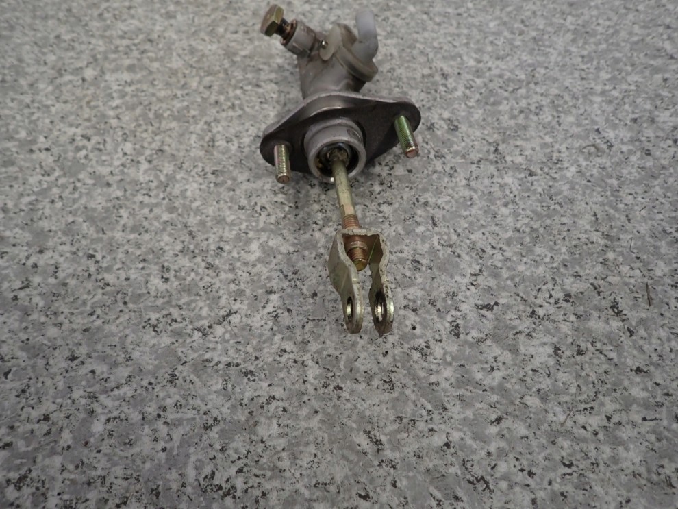 MITSUBISHI GRANDIS 03-10 DID POMPKA SPRZĘGŁA 3/6