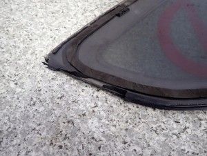 HONDA FR-V SZYBA TYLNA LEWA KAROSERYJNA PRZYCIEMNIANA 2/3 MINIATURA