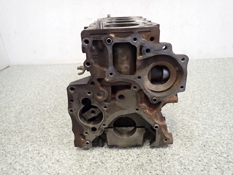 TOYOTA RAV4 RAV 4 II 01-05 2.0 D4D BLOK SILNIKA 1CD 4/9