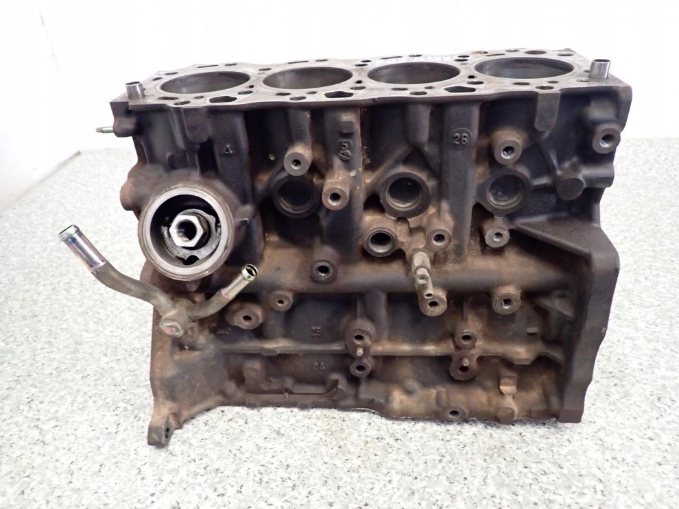 TOYOTA RAV4 RAV 4 II 01-05 2.0 D4D BLOK SILNIKA 1CD 7/9