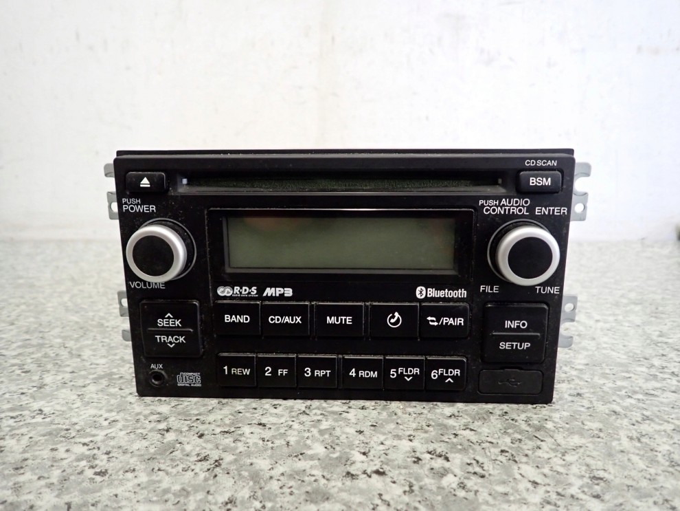HYUNDAI GETZ 06-10 RADIO CD 2 DIN 2/5