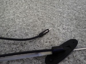 SUZUKI IGNIS 3d 00-03 ANTENA DACHOWA 7/7 MINIATURA