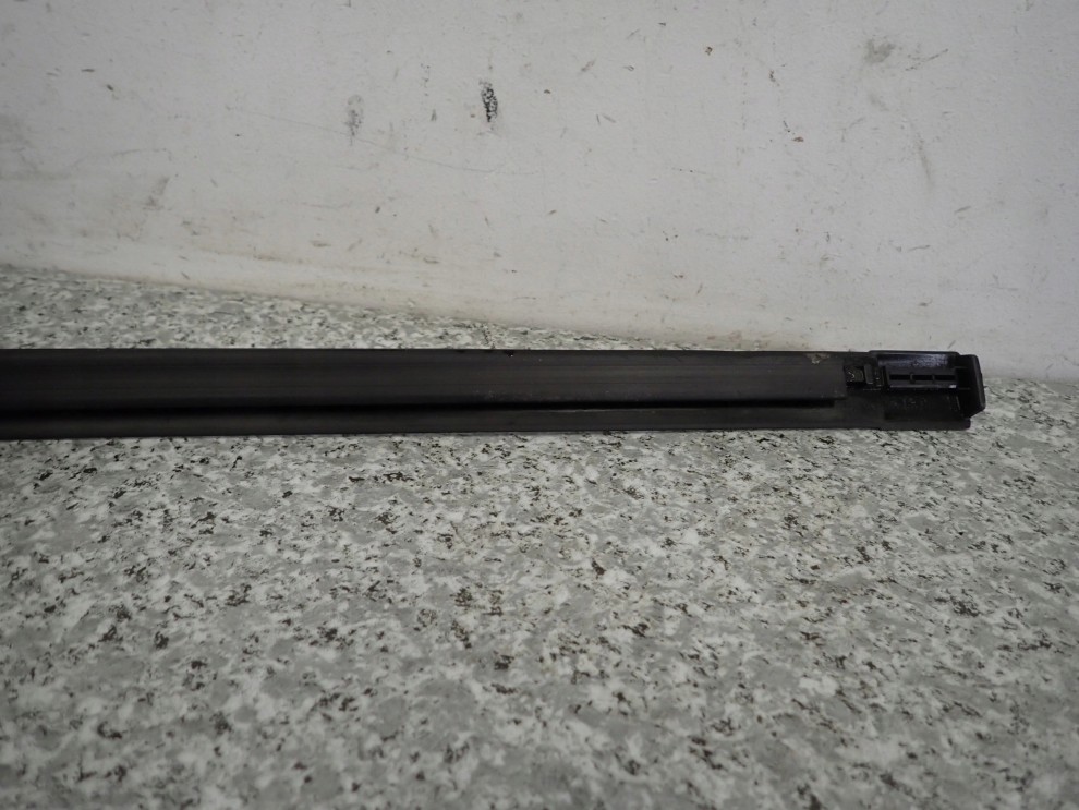 SUZUKI SPLASH 08-14 LISTWA DACHOWA PRAWA 6/6