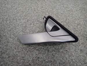 NISSAN PRIMERA P12 LIFT 04-07 KLAMKA WEWNĘTRZNA TYLNA LEWA 3/5 MINIATURA
