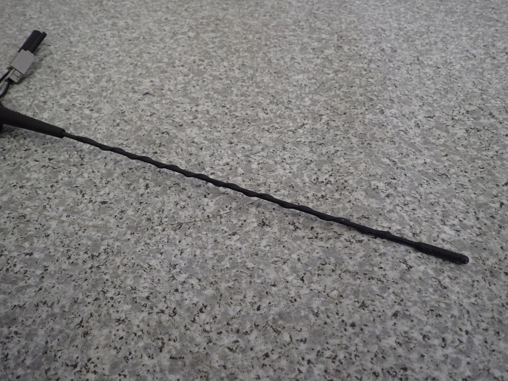 NISSAN PRIMERA P12 5D HB 03- ANTENA DACHOWA BAT PODSTAWA 3/6