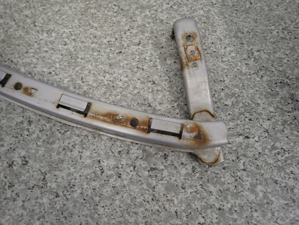 HONDA CIVIC VII HB 01- LISTWA POD LAMPE PRAWA 4/5