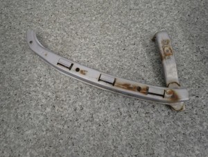 HONDA CIVIC VII HB 01- LISTWA POD LAMPE PRAWA 2/5 MINIATURA