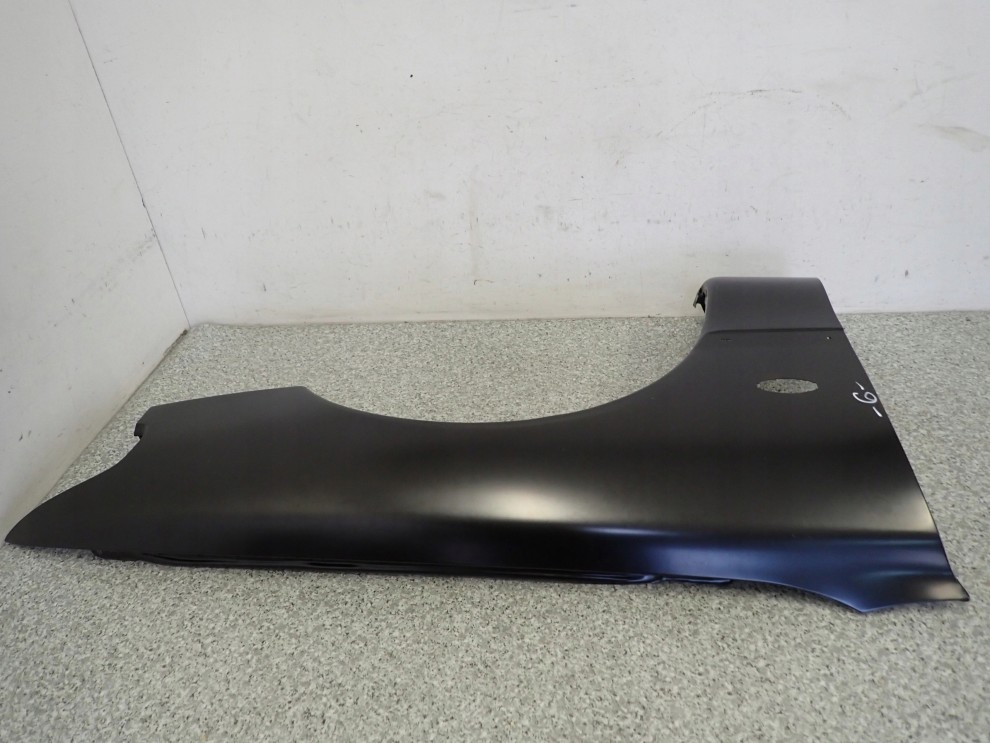 MAZDA 626 GE 92-97 BŁOTNIK PRZEDNI PRAWY 5/11