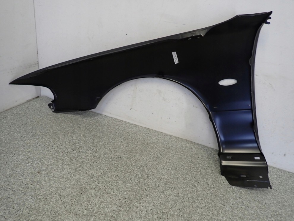 MAZDA 626 GE 92-97 BŁOTNIK PRZEDNI PRAWY 9/11