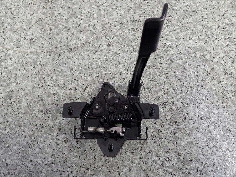 HYUNDAI IX20 10-19 ZAMEK MASKI 2/6