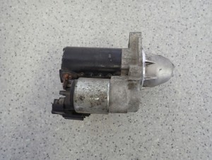 MAZDA 2 MAZDA2 03-07 1.25i ROZRUSZNIK SILNIKA 3/5 MINIATURA